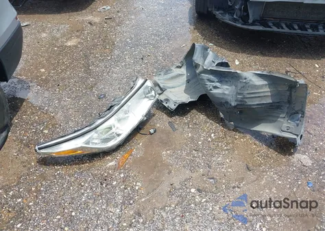 2018 Toyota Highlander Xle from USA, damaged, VIN 5TDJZRFHXJS903220